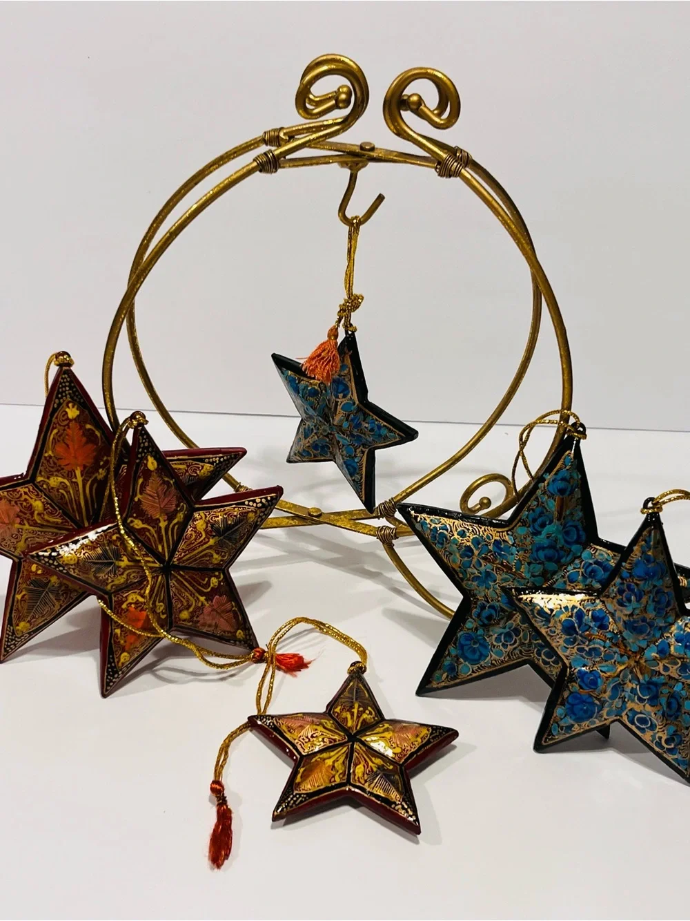 Vtg Lacquered Wood Hand Painted Blue, Red, Gold Flowers Christmas 6 Ornaments